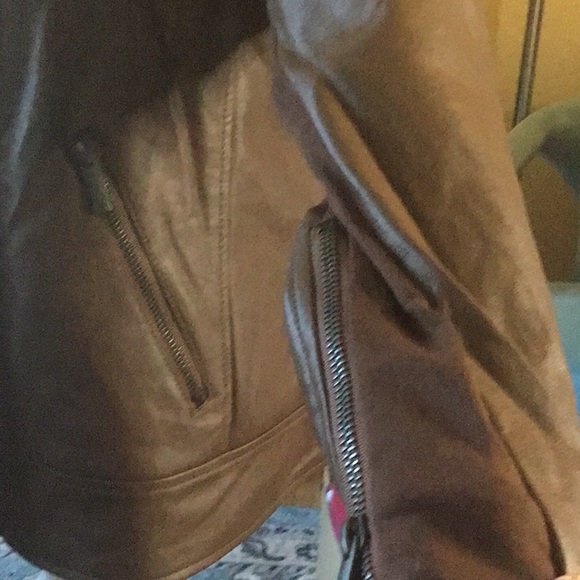 🍁NWT TORRID 3X(22-24) SHERPA LINED COGNAC BOMBER JACKET - Picture 6 of 14